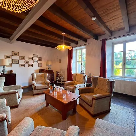 Holiday home Avec Jardin Et Etang
